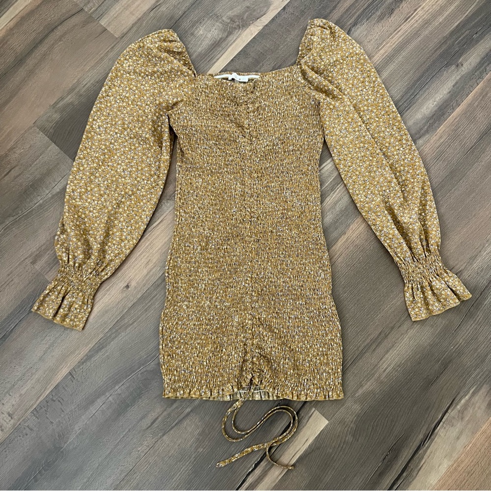 ✨5/$20✨ Blush J Smocked Floral Long Sleeve Mini Dress Size Large
